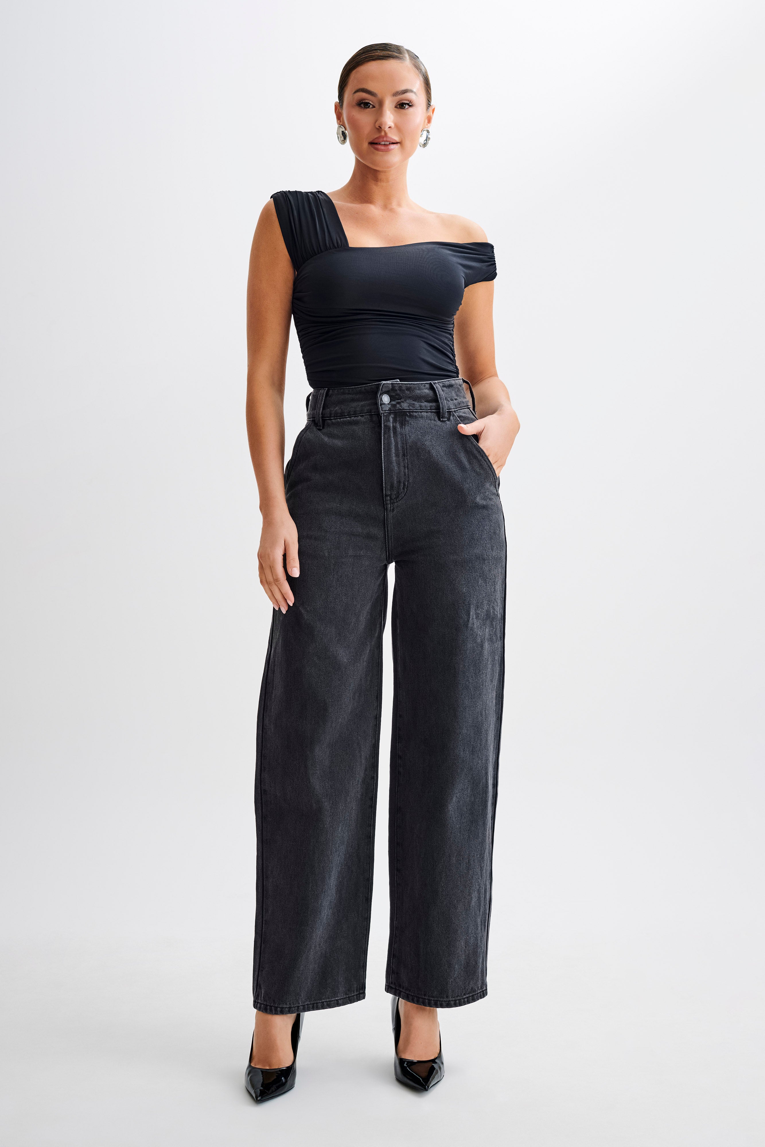 Nicki Cut Out Sleeveless Top - Black